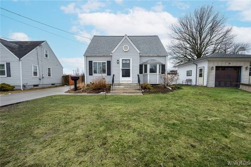 123 Southcrest Ave, Cheektowaga, NY, 14225-3409 | Card Image