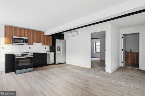 29-808 N 3rd Street, PHILADELPHIA, PA, 19123 | Card Image