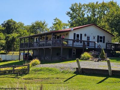 1816 Mc Dermott R Idge Road, House other with 3 bedrooms, 2 bathrooms and 3 parking in Buckhannon WV | Image 1