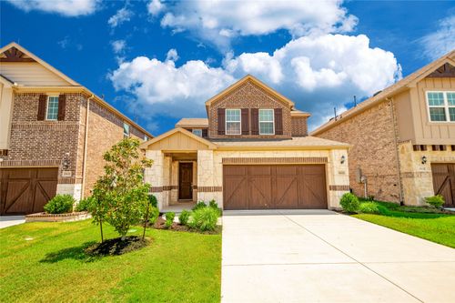 9828 Michael Irvin St, Irving, TX, 75063-0063 | Card Image