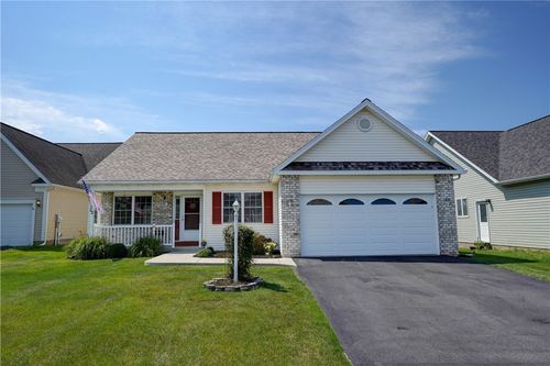 73 Logans Run, Greece, NY, 14626 | Card Image
