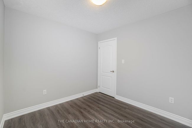 920 Mctrach Cres, House attached with 3 bedrooms, 3 bathrooms and 1 parking in Milton ON | Image 25