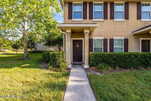 425 Oasis Ln, ORANGE PARK, FL, 32073-1951 | Card Image