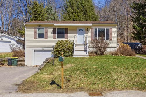 34 Valley St, Laconia, NH, 03246-2559 | Card Image
