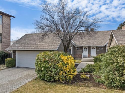 6924 E Hillside Cir, Salt Lake City, UT, 84109 | Card Image