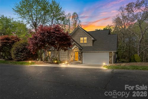 6047 Chaucer Ln, Granite Falls, NC, 28630-8382 | Card Image