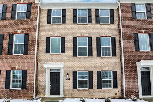 5879 Farwell Ave, Plainfield, IN, 46168-9229 | Card Image