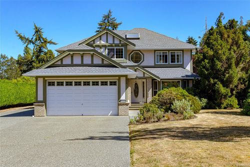 9243 Mainwaring Rd, North Saanich, BC, V8L1J9 | Card Image
