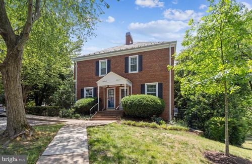 a-2804 S Abingdon St, ARLINGTON, VA, 22206-1312 | Card Image