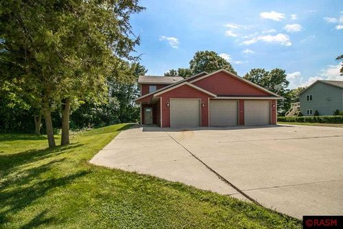 101 N Duck Lake Ave, Madison Lake, MN, 56063-9787 | Card Image