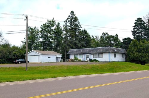 4095 E Calvary Rd, Rice Lake, MN, 55803-1324 | Card Image