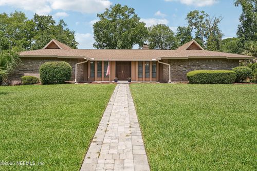 366 Perthshire Dr, Orange Park, FL, 32073-5770 | Card Image
