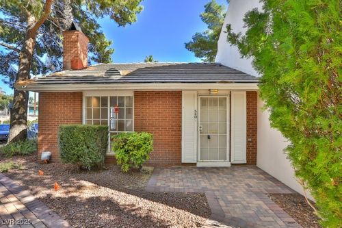 540 Tam O Shanter, Las Vegas, NV, 89109-1492 | Card Image