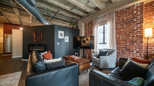 503-114 W Adams St, Phoenix, AZ, 85003-2000 | Card Image