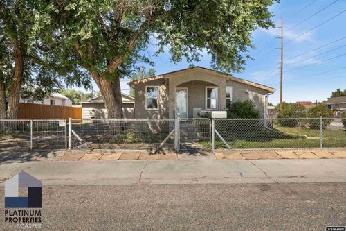 1042 N Grant St, Casper, WY, 82601-1206 | Card Image