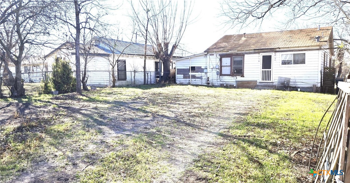 Residential in Cuero 3