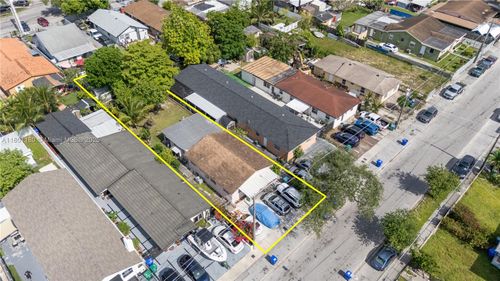 3050 Nw 22nd Ct, Miami, FL, 33142-8525 | Card Image