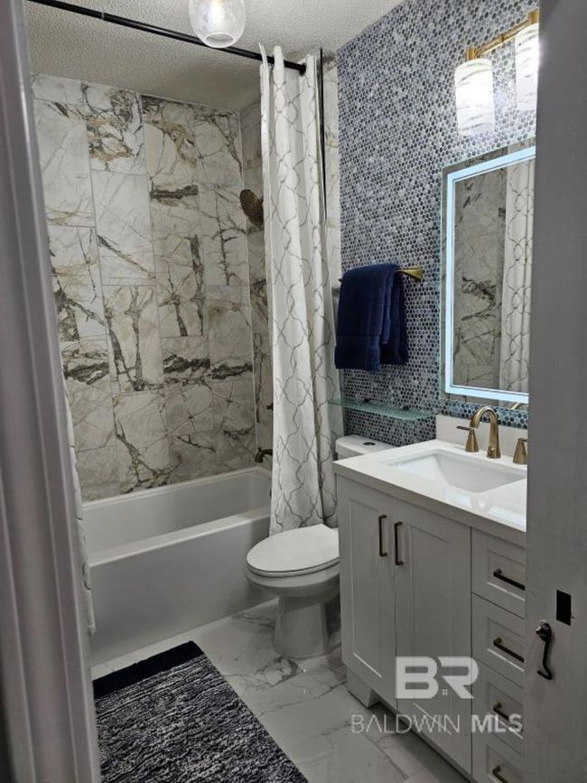 Bathroom | Image 15