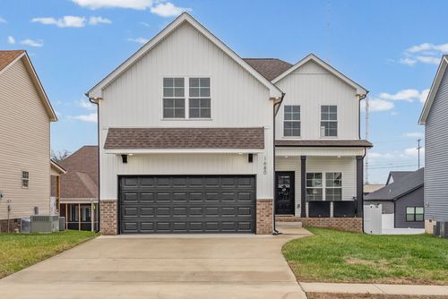 1680 Heritage Dr, Clarksville, TN, 37043-8224 | Card Image