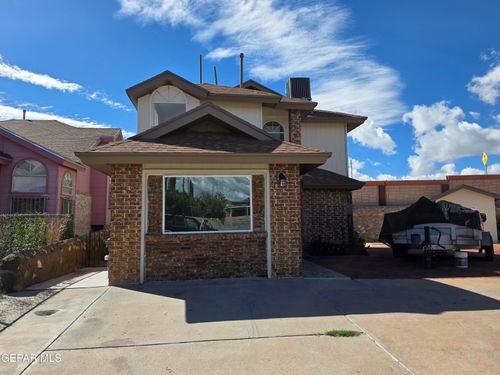 710 Medina St, El Paso, TX, 79905-5444 | Card Image