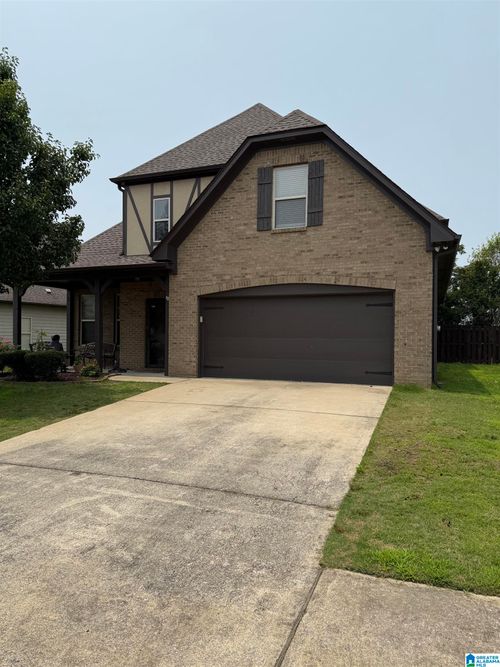 1327 Mountain Ln, GARDENDALE, AL, 35071-4201 | Card Image