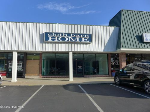 1719 E Ash St, Goldsboro, NC, 27530-4042 | Card Image