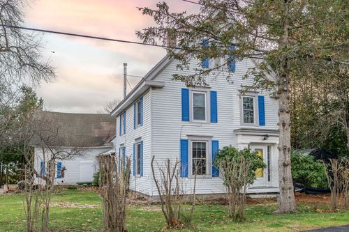 31 Dean Street, Winterport, ME, 04496 | Card Image