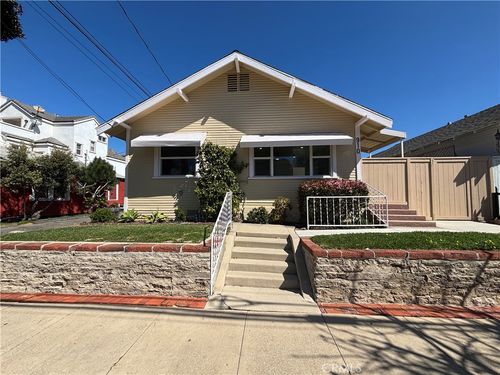910 Acacia Ave, Huntington Beach, CA, 92648-4006 | Card Image