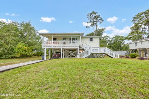 1968 Oak St Sw, Ocean Isle Beach, NC, 28469-5608 | Card Image