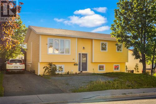 44 Kerry Ave, Conception Bay South, NL, A1X7H6 | Card Image