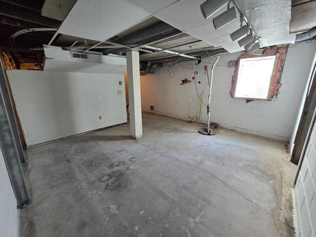 821 7 Th St Sw, House other with 2 bedrooms, 2 bathrooms and null parking in Pipestone MN | Image 35
