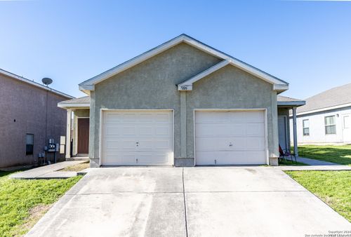 1-7226 Golf, San Antonio, TX, 78244 | Card Image