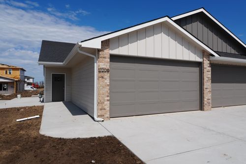 17008 W Lawson St, Goddard, KS, 67052-2209 | Card Image