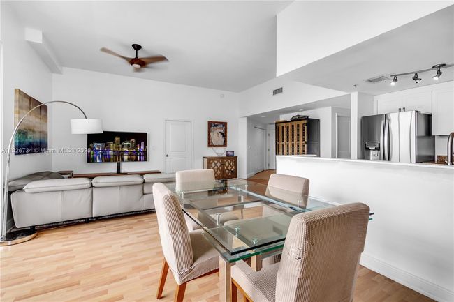 APT-2401 - 1250 S Miami Ave, Condo with 2 bedrooms, 2 bathrooms and null parking in Miami FL | Image 6