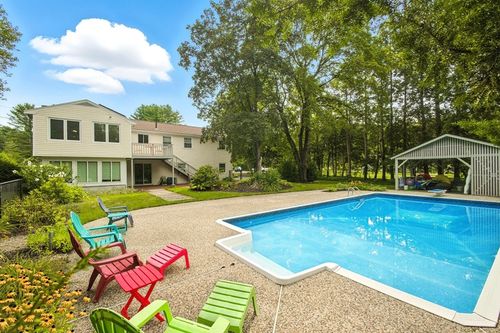 5 Brookside Cir, Acton, MA, 01720-5330 | Card Image