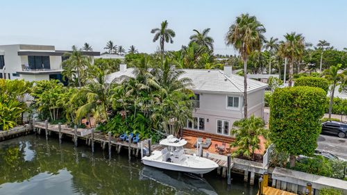 802 Andrews Avenue, Delray Beach, FL, 33483 | Card Image