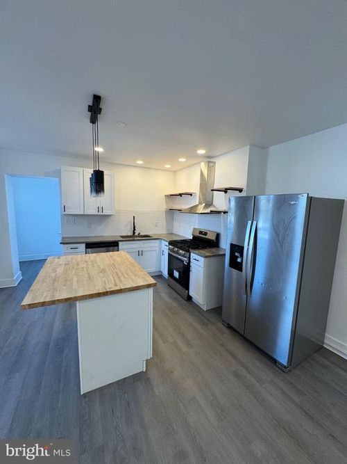 2-19 Carlisle Avenue, YORK, PA, 17401 | Card Image