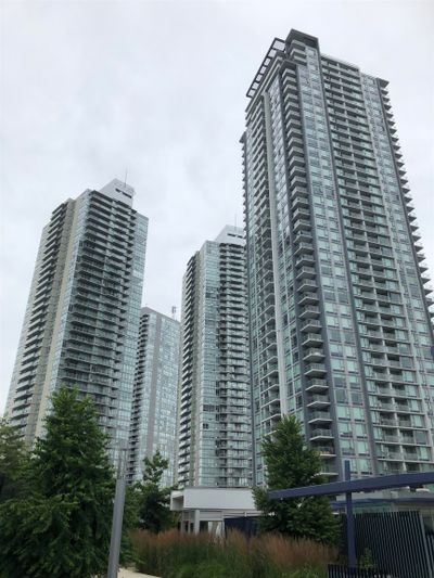 4110 - 13750 100 Ave, Condo with 3 bedrooms, 2 bathrooms and 1 parking in Surrey BC | Image 3