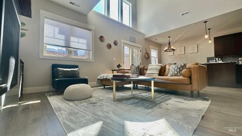 613 Blue Water Cir, McCall, ID, 83638 | Card Image