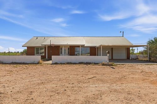 820 Se 2001, Andrews, TX, 79714-5912 | Card Image