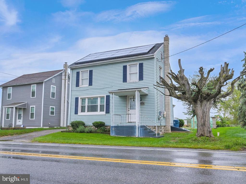 Stoverstown Rd, Spring Grove, PA 17362