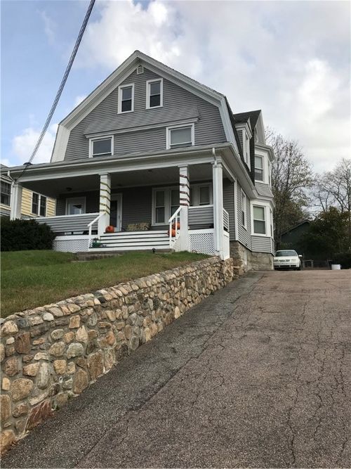 apt-2-51 Summer St, Westerly, RI, 02891-7402 | Card Image