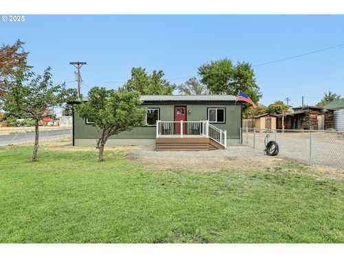 301 E Court St, Condon, OR, 97823-2034 | Card Image