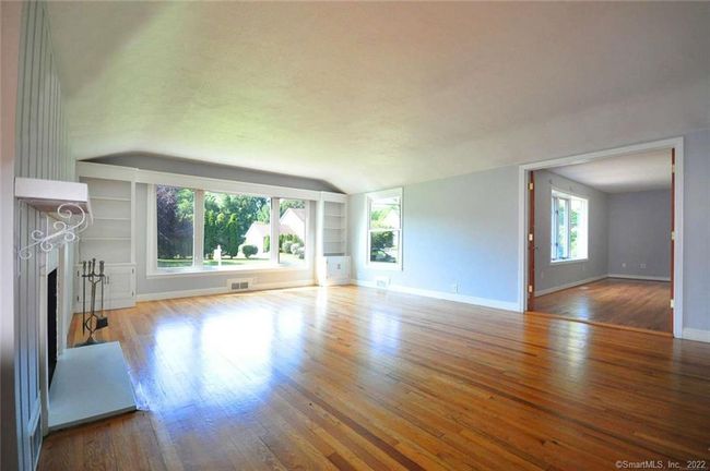 70 Strong Rd, House other with 3 bedrooms, 2 bathrooms and null parking in South Windsor CT | Image 10