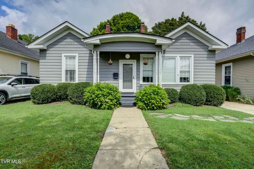 419 Clinchfield Ave, Erwin, TN, 37650-1608 | Card Image