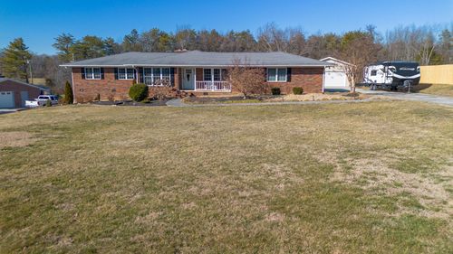 1567 Laurel Hills Cir, Jefferson City, TN, 37760-5245 | Card Image