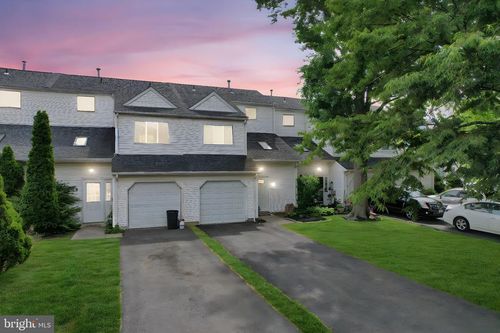 6 Carob Ct, Lumberton, NJ, 08048-4201 | Card Image