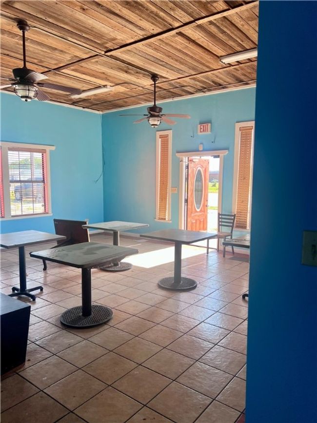406 N Johnson St, Home with 0 bedrooms, 0 bathrooms and null parking in Alice TX | Image 23