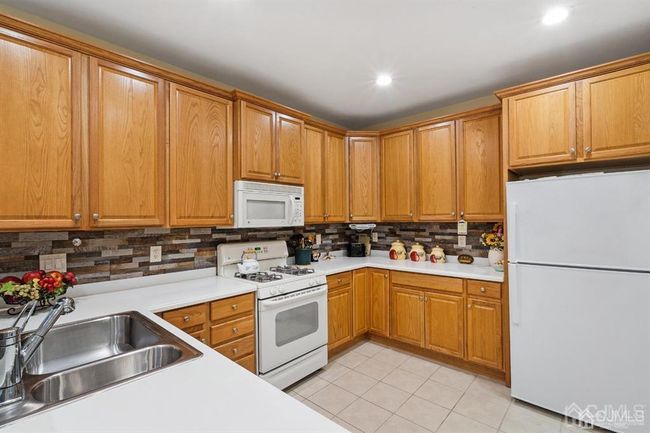 4106 Chesterwood Way, Townhouse with 2 bedrooms, 2 bathrooms and null parking in Franklin NJ | Image 12