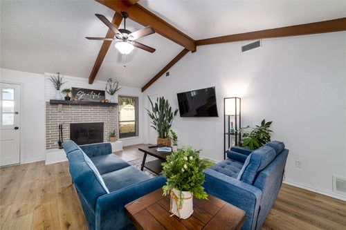 2613 Quail Vly, Irving, TX, 75060-5545 | Card Image